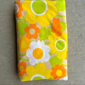 Vintage retro floral flat sheet